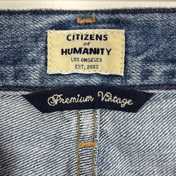 Citizens of Humanity Denim Jean 25 Liya High Rise Classic Fit Crop Distressed - Picture 2 of 8